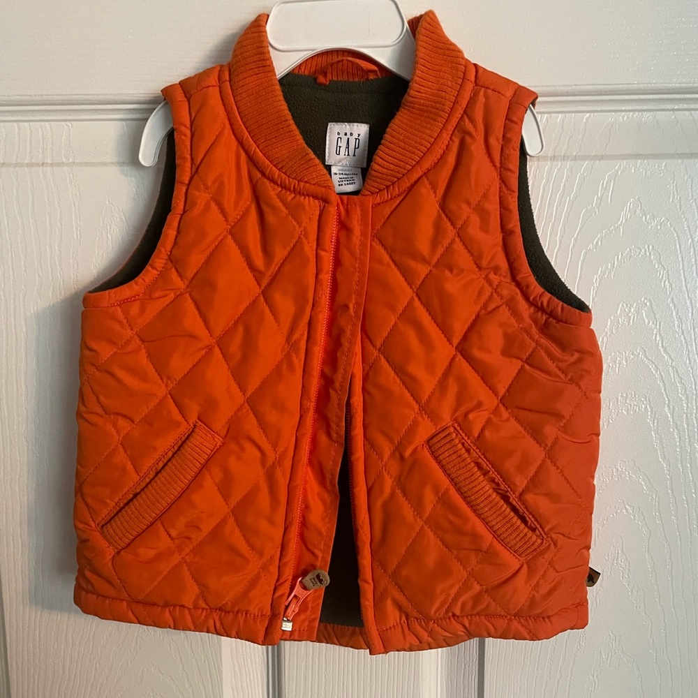 Baby gap quilted vest